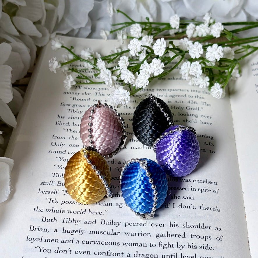 3D Printed Baby Dragon in an Egg - keychain version available