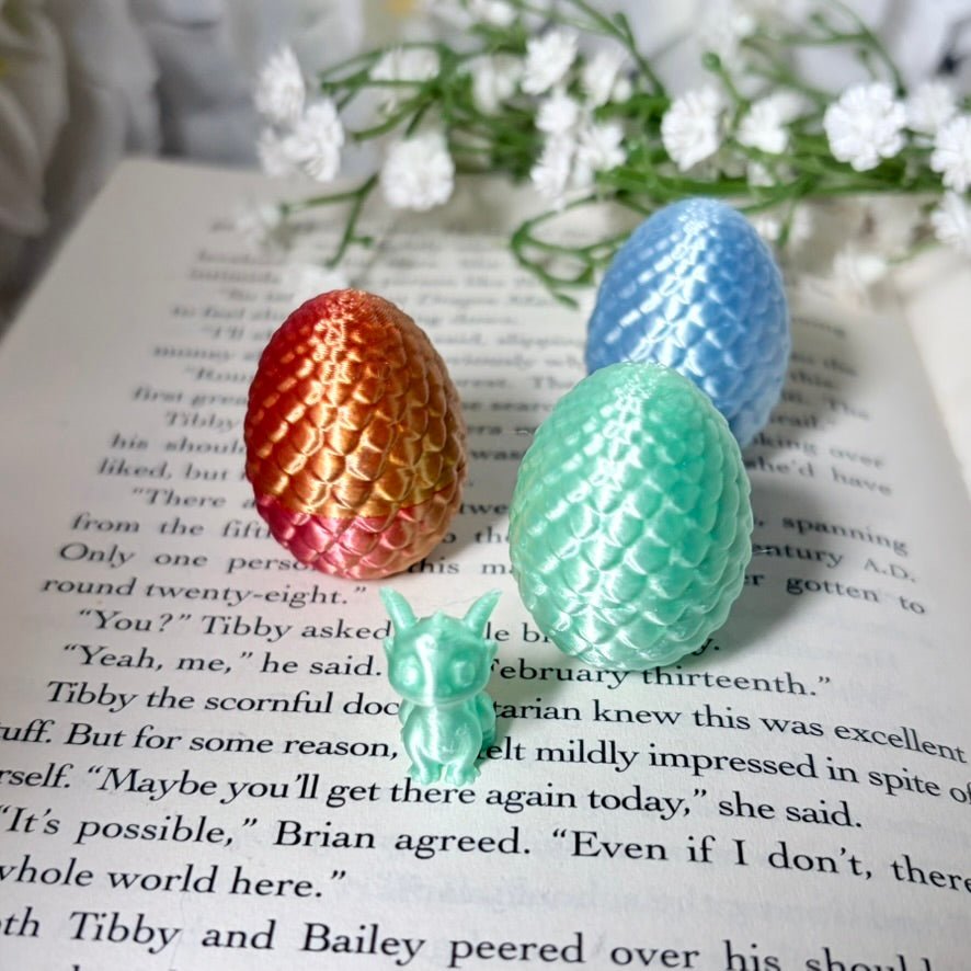 3D Printed Baby Dragon in an Egg - keychain version available