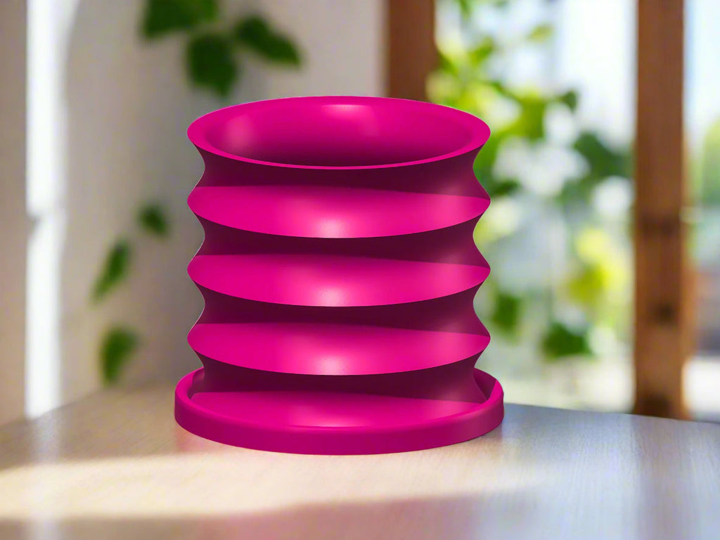 3D Printed Self-Watering Planter with Drainage – Modern Ribbed Indoor Pot