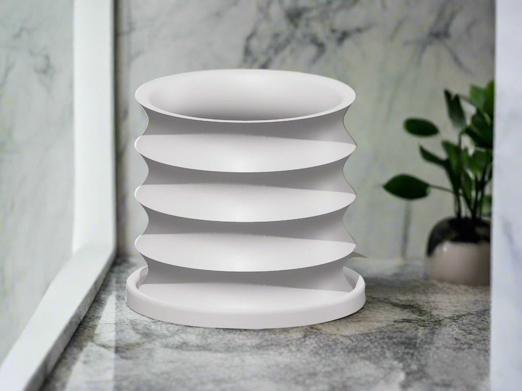 3D Printed Self-Watering Planter with Drainage – Modern Ribbed Indoor Pot