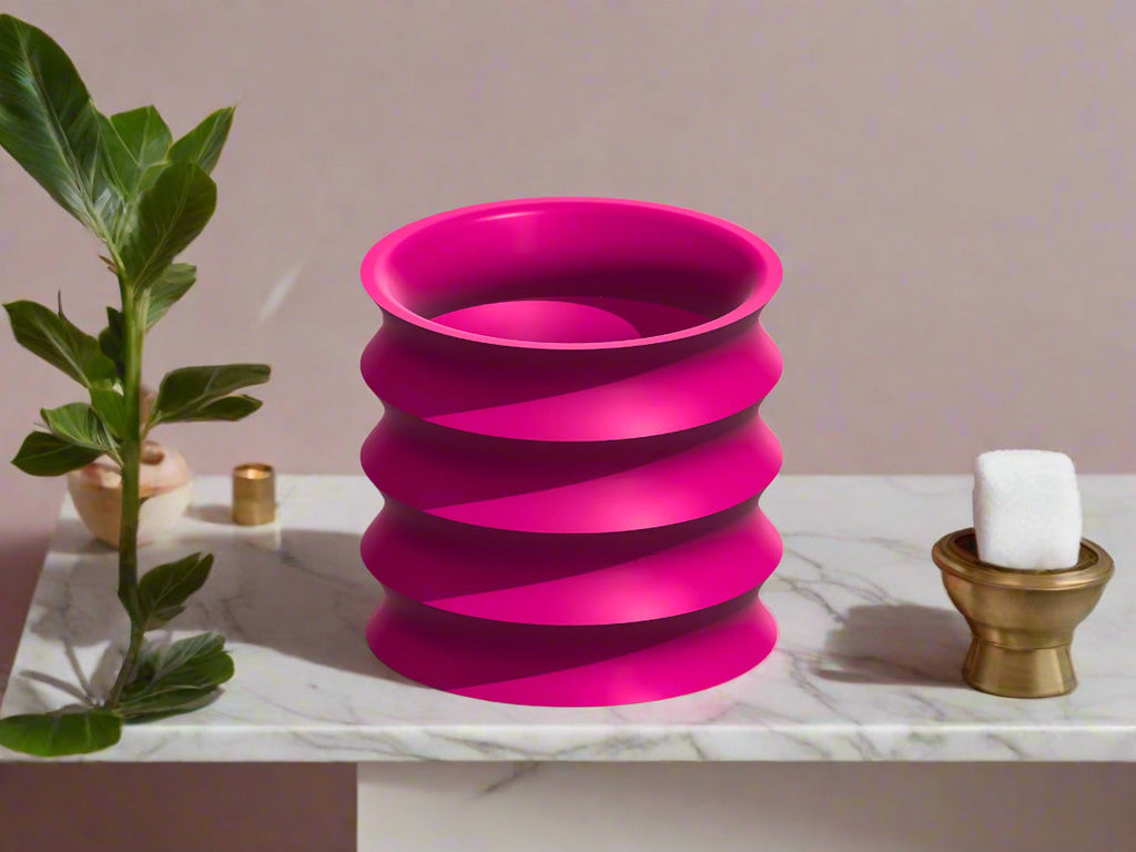 3D Printed Self-Watering Planter with Drainage – Modern Ribbed Indoor Pot