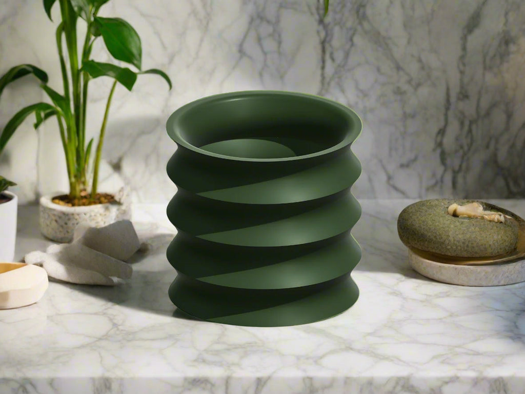 3D Printed Self-Watering Planter with Drainage – Modern Ribbed Indoor Pot