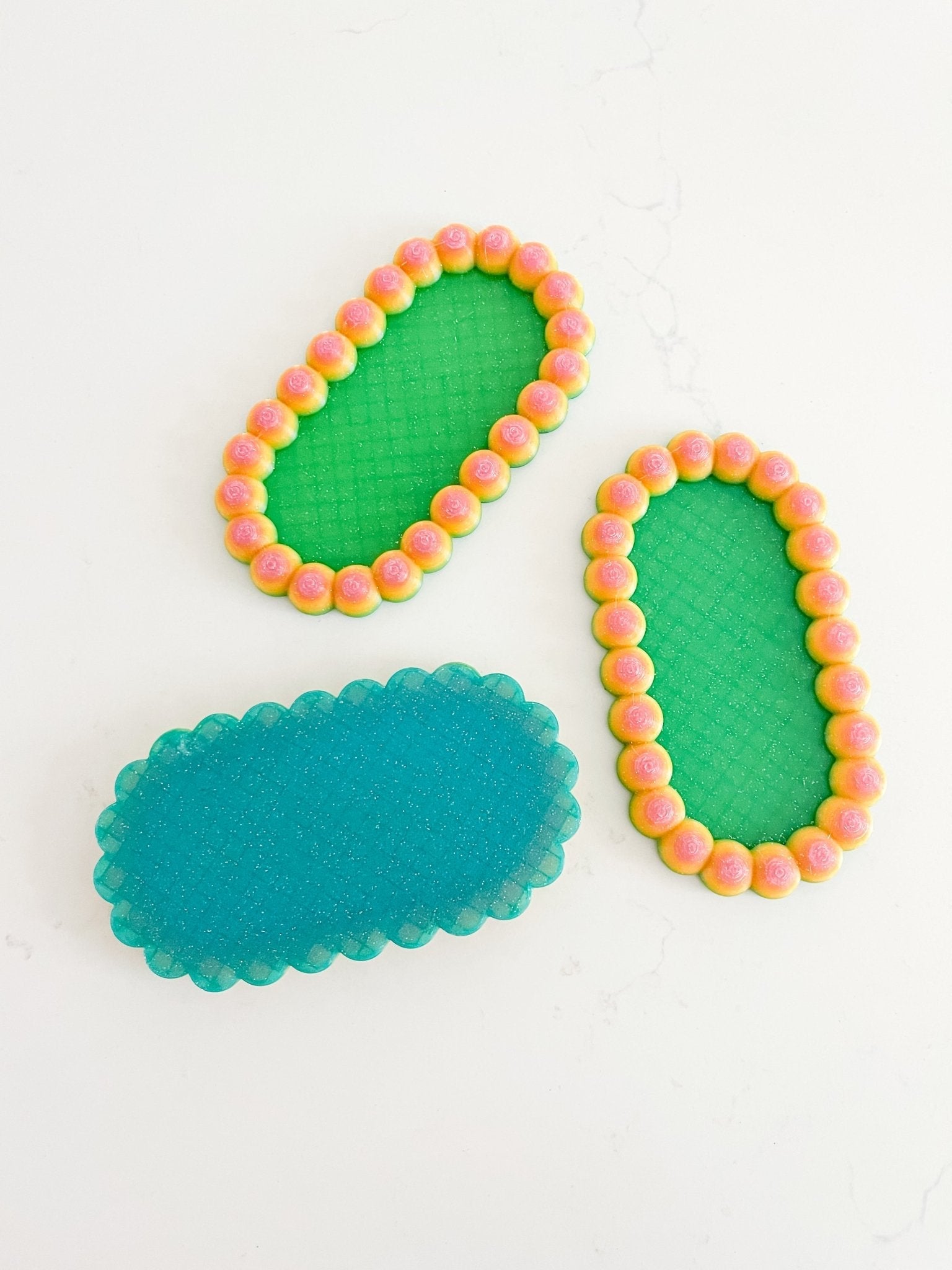Bubble Tray in Rainbow Glitter