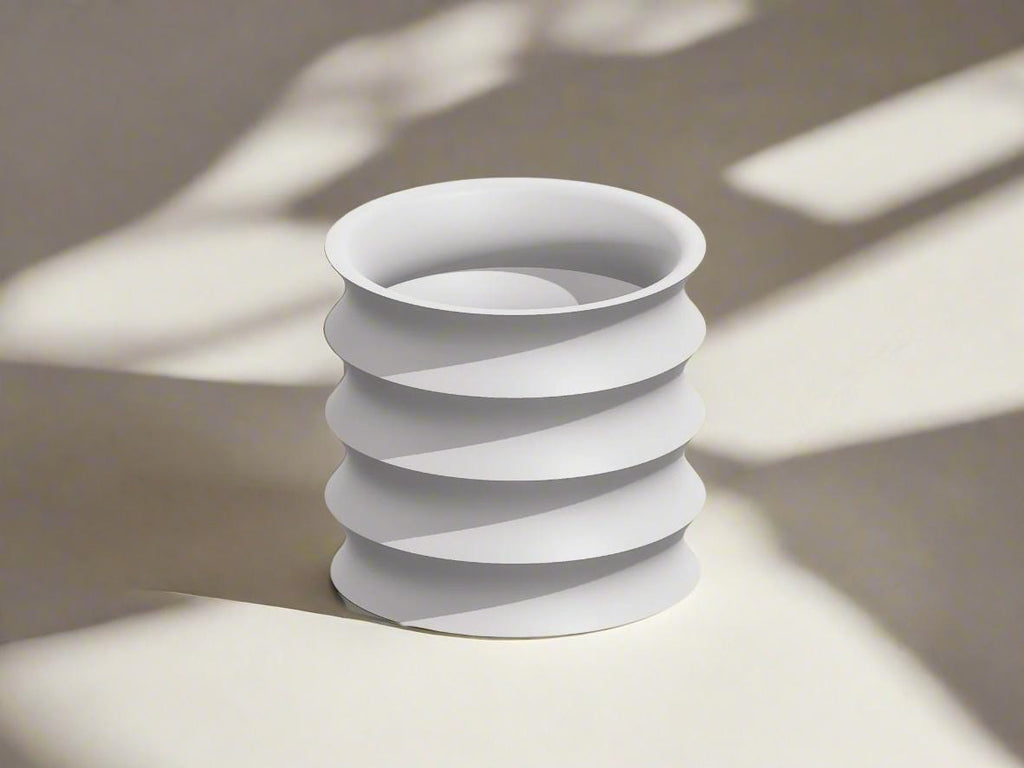 3D Printed Self-Watering Planter with Drainage – Modern Ribbed Indoor Pot
